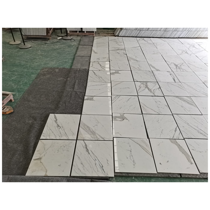 Calacatta Thin Tiles 1