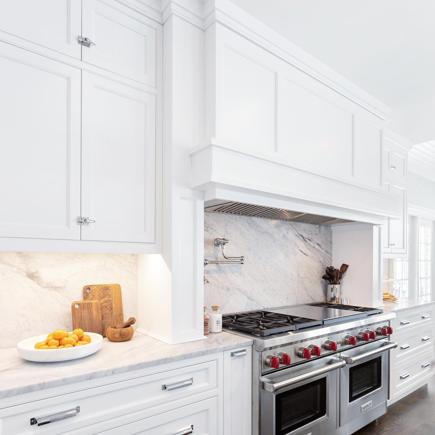 Carrara White 5