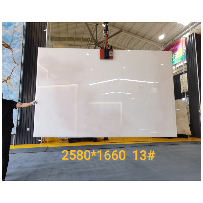 Snow White Onyx 6