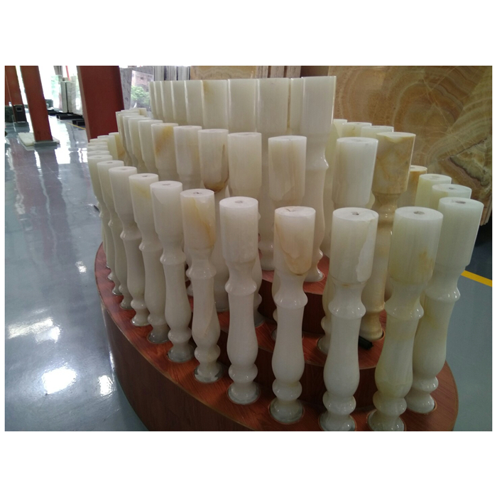 Snow White Onyx 2