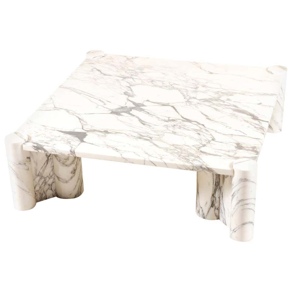 Calacatta Gold Vagli Diner Table Detail